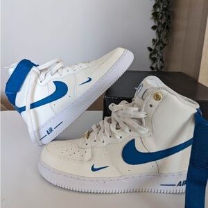 Nike High-Top Sneakers - White and Blue